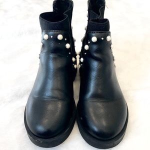 Zara Girls Black boots with Pearl detail